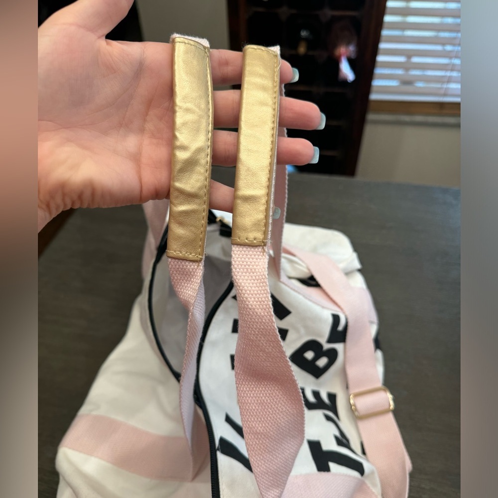 Benefit Cosmetics Pink, Black and White Small Quilted Duffle/Gym Bag - Picture 4 of 6